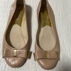 Michale Kors flats
